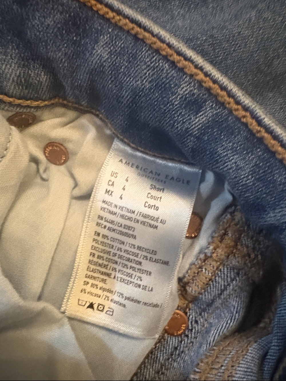 American Eagle Festival Flair Light Blue Flare Jeans with Stud Accents 4 short - Picture 3 of 9